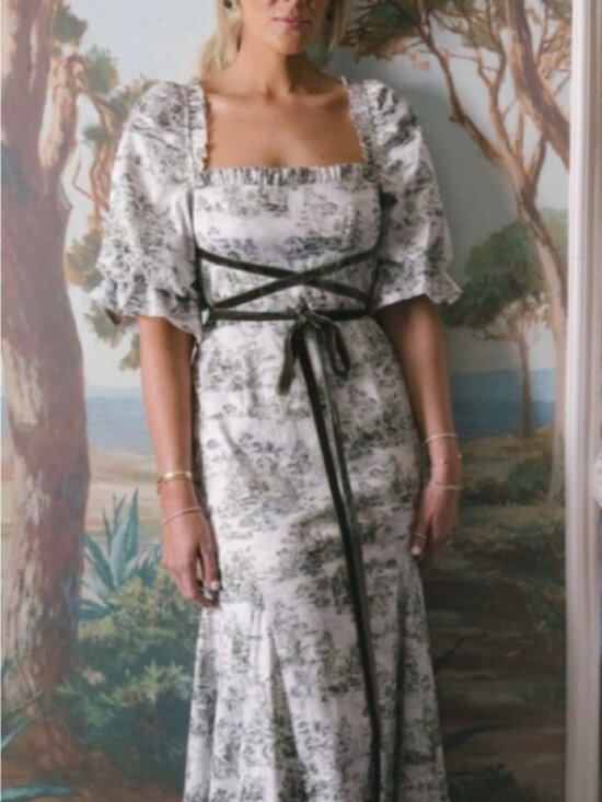 ANTONIO MELANI Dresses & Skirts - Antonio Melani x Nicola Bathie Hallie Stretch Jacquard Puff Sleeve Tea Gown